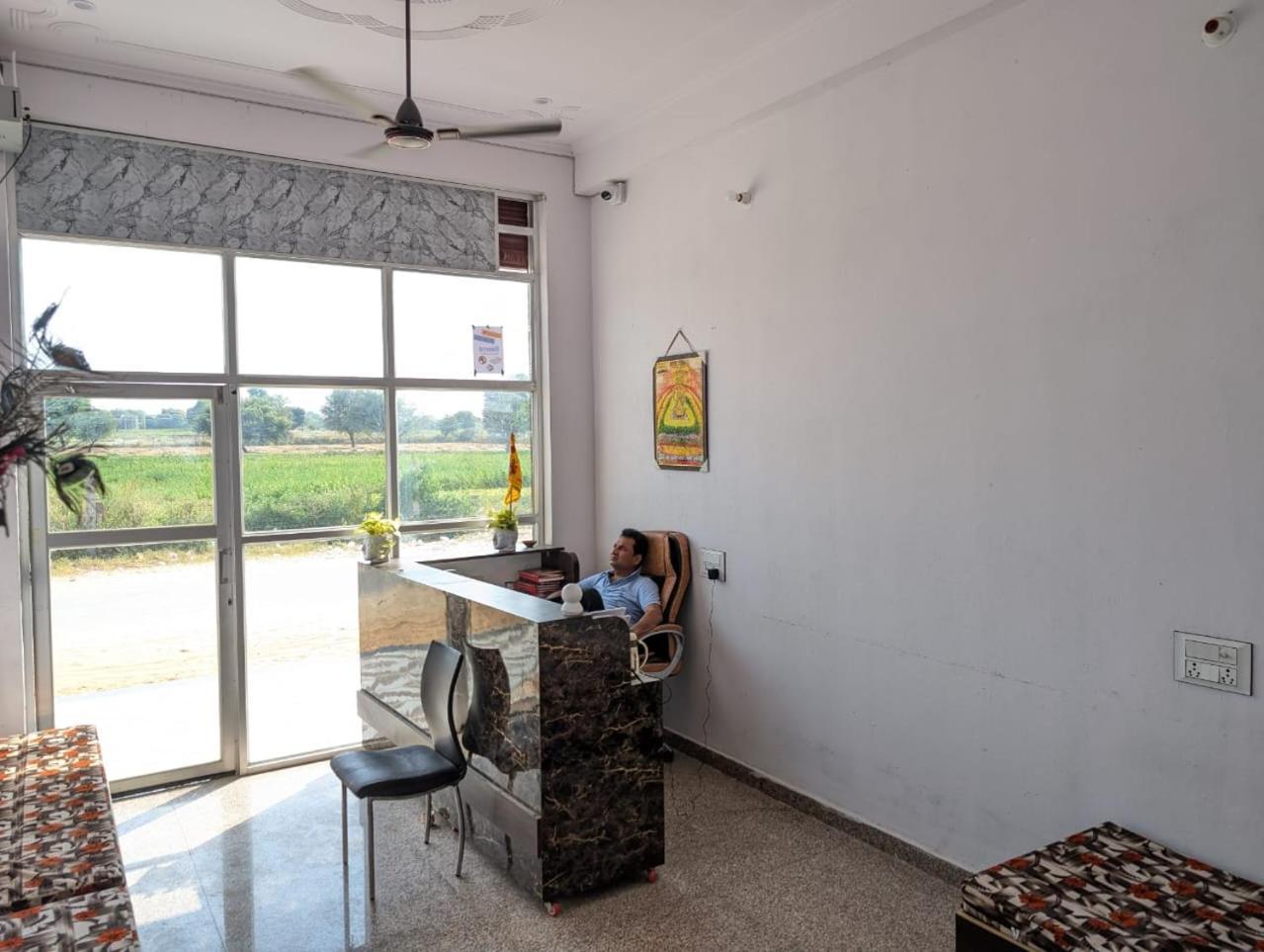 Khātu Hotel Raghunath Palace מראה חיצוני תמונה
