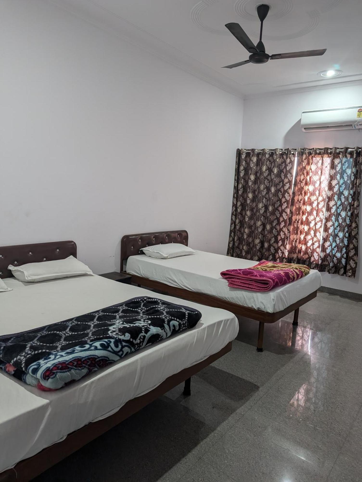 Khātu Hotel Raghunath Palace מראה חיצוני תמונה